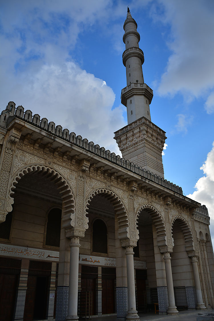 benkadi oussama Mosque El arkam 8